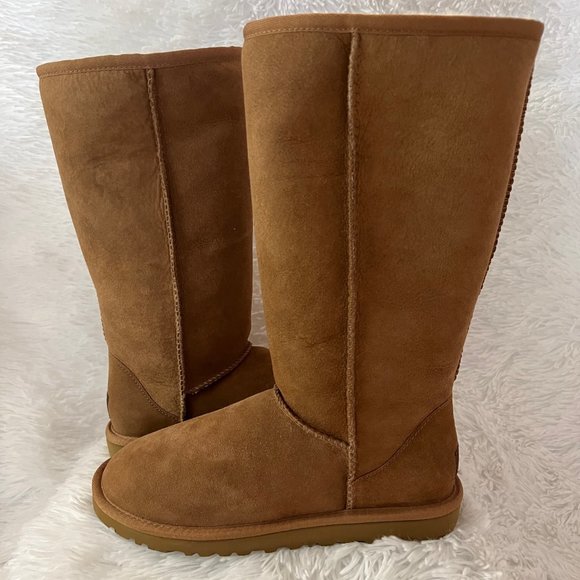 UGG Shoes - 🎉HPx2🎉 UGG Classic II Genuine Shearling Lined Chestnut Tall Boots